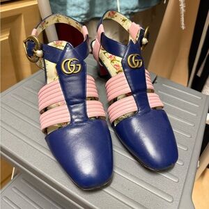 Gucci Women's Blue and Pink Heels